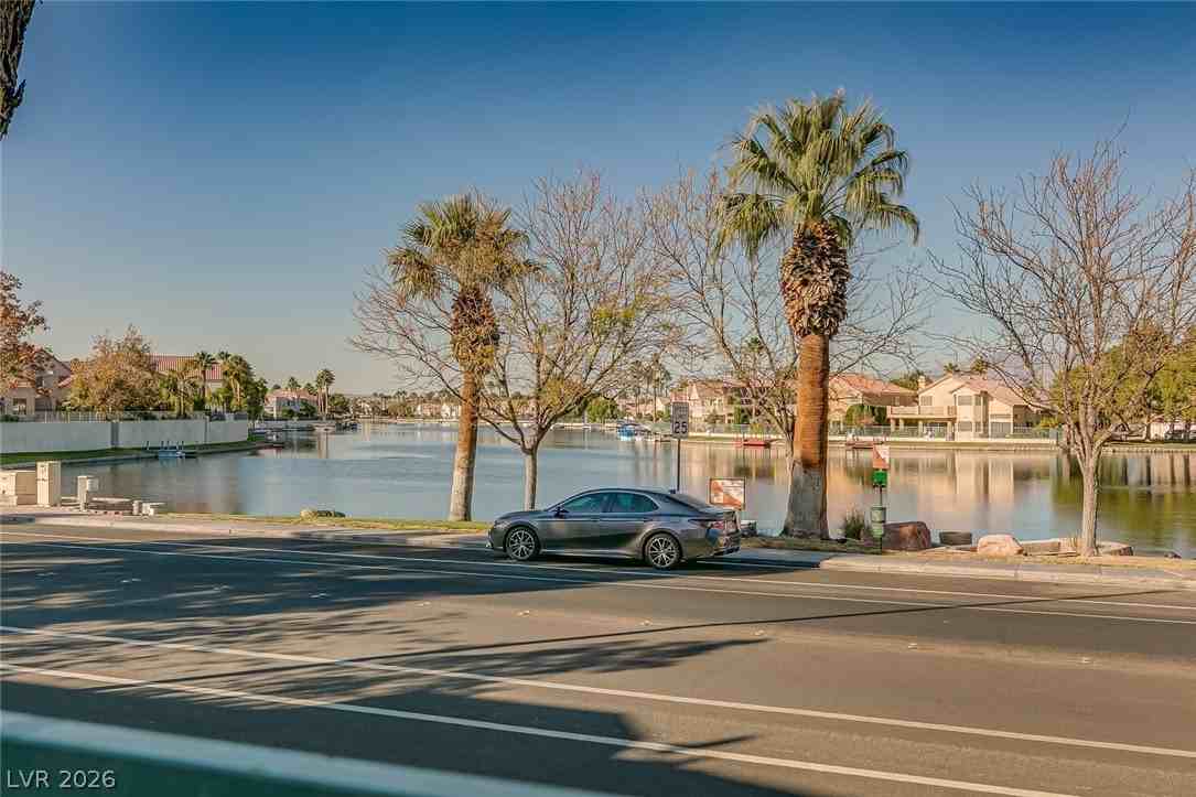 7812 Bluewater Dr #0 - Photo 7 of 30