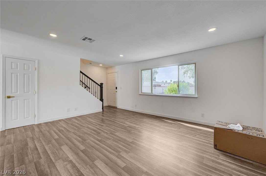 571 Greenbriar Townhouse Way - Photo 6 of 50