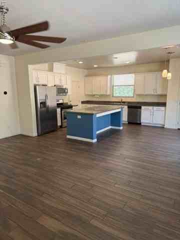 320 Point Loma Ave - Photo 5 of 23
