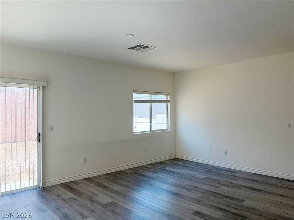 9315 Indian Corn Ct #103 - Photo 4 of 35