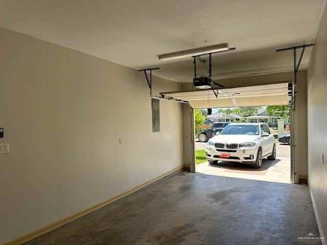 3916 W Daffodil Ave - Photo 2 of 22