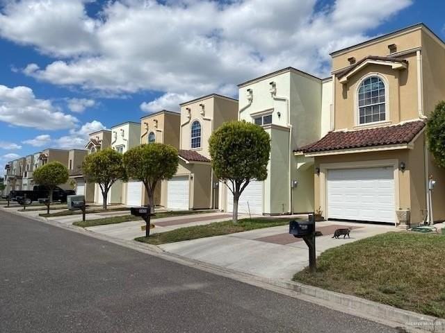 3916 W Daffodil Ave - Photo 4 of 22