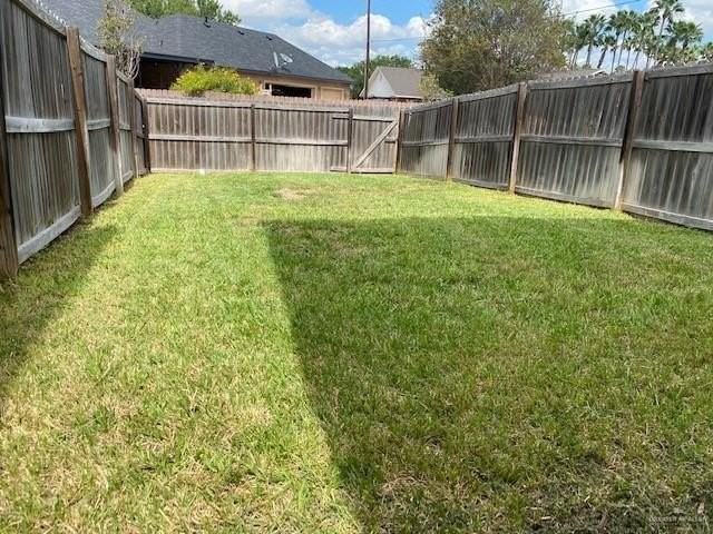 3916 W Daffodil Ave - Photo 6 of 22