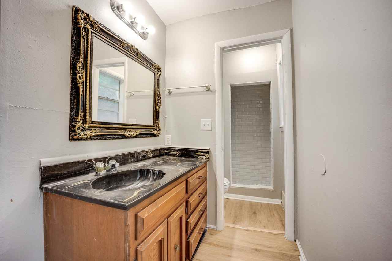 4219 S 27th Cir - Photo 7 of 26