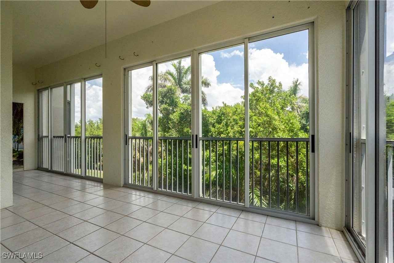 14815 Laguna Dr #103 - Photo 2 of 43