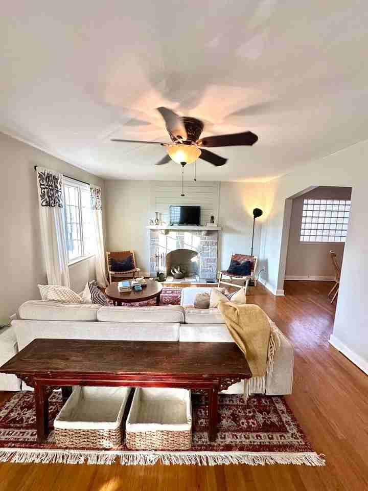 215 Owendale Ave - Photo 2 of 19