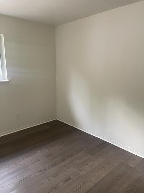 23484 Larkshire St - Photo 3 of 8