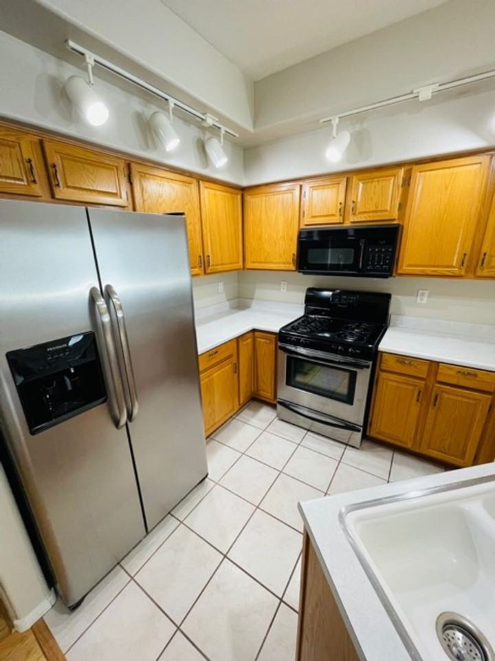 1534 Jenny Linn Dr - Photo 7 of 20