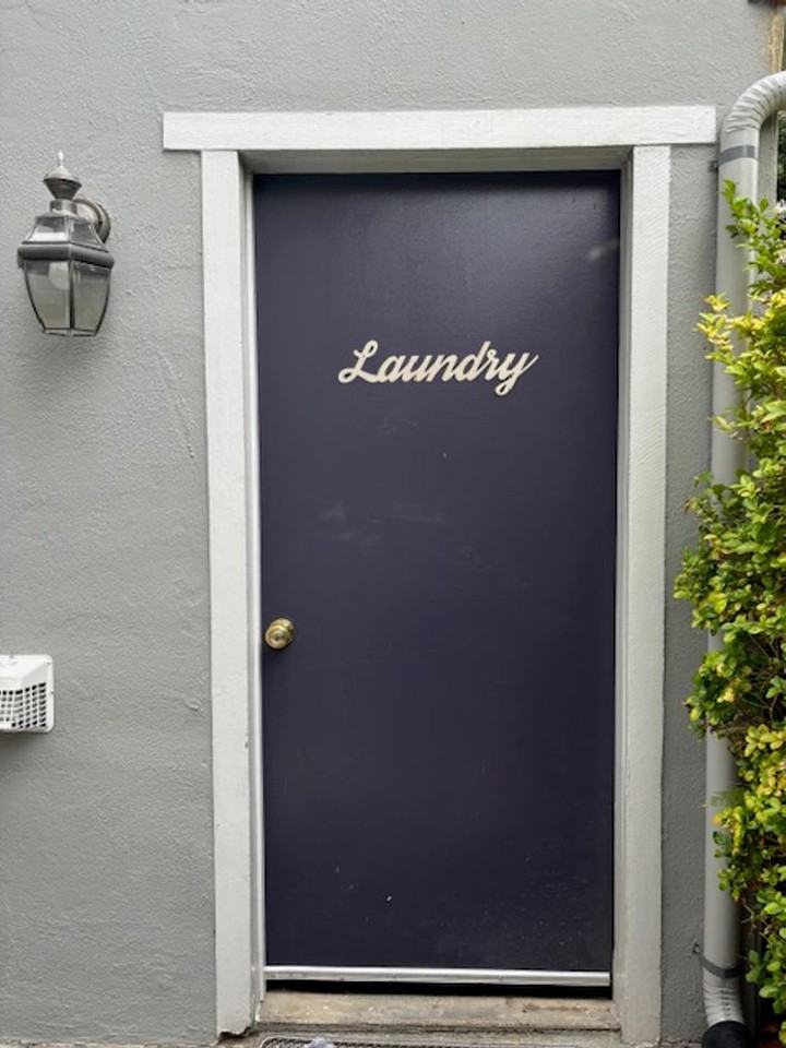1305 Everett Ave - Photo 7 of 9