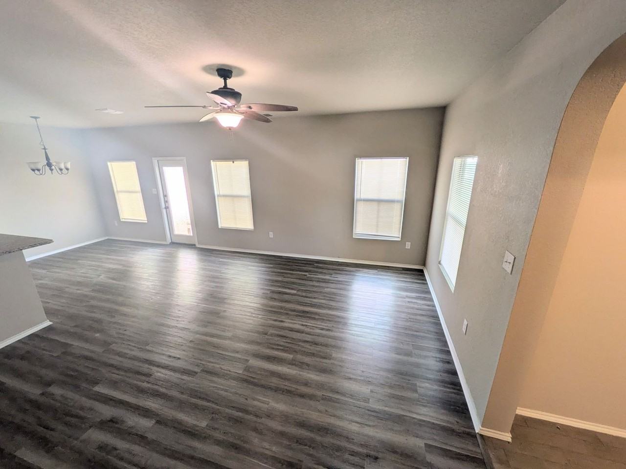 5826 Grandwood Dr - Photo 6 of 37