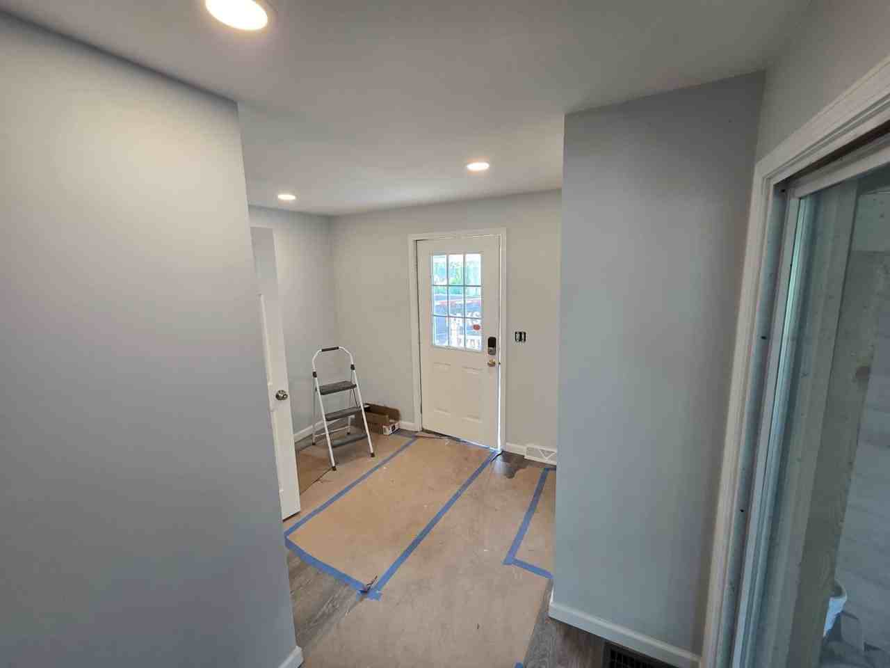 169 Corliss Ave - Photo 3 of 12