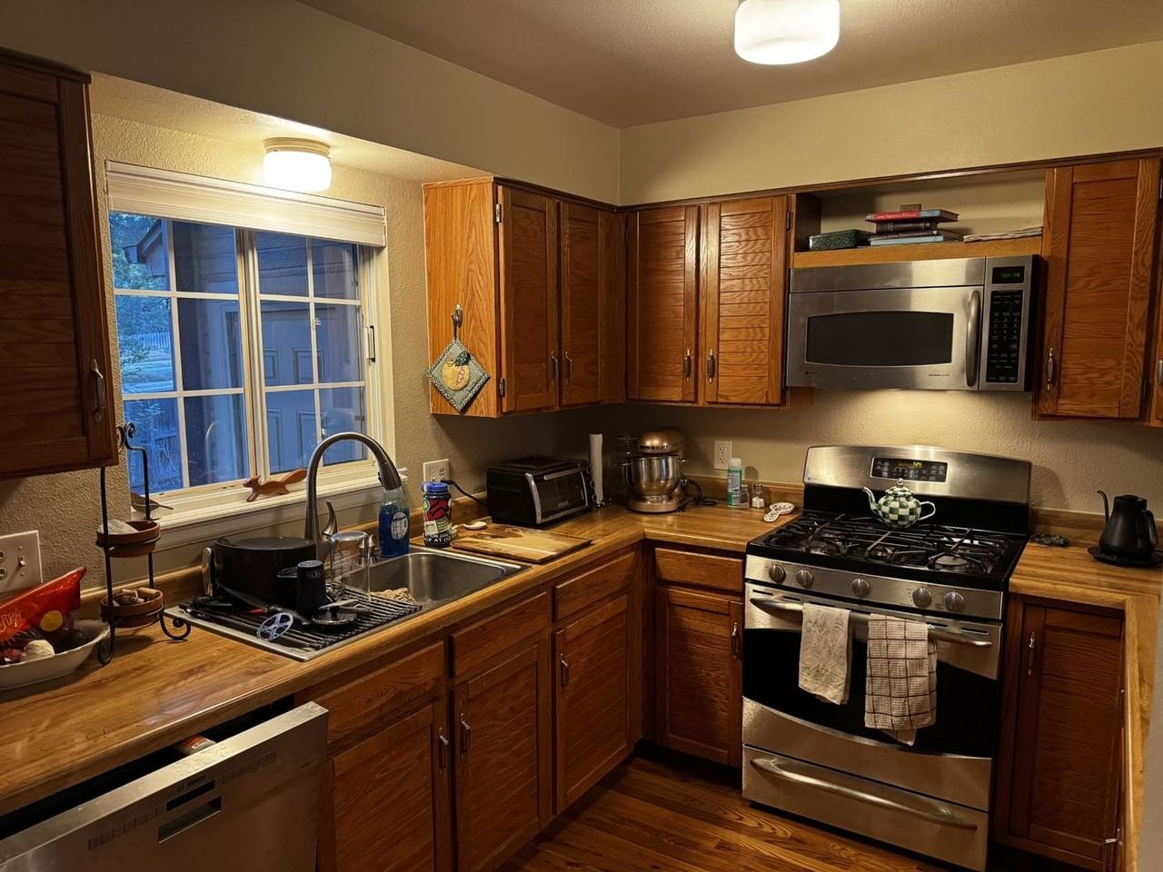 380 Pheasant Run - Photo 3 of 16