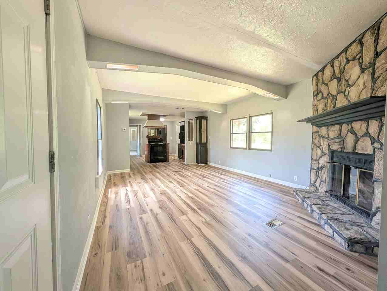 107 Country Lane Park - Photo 3 of 11