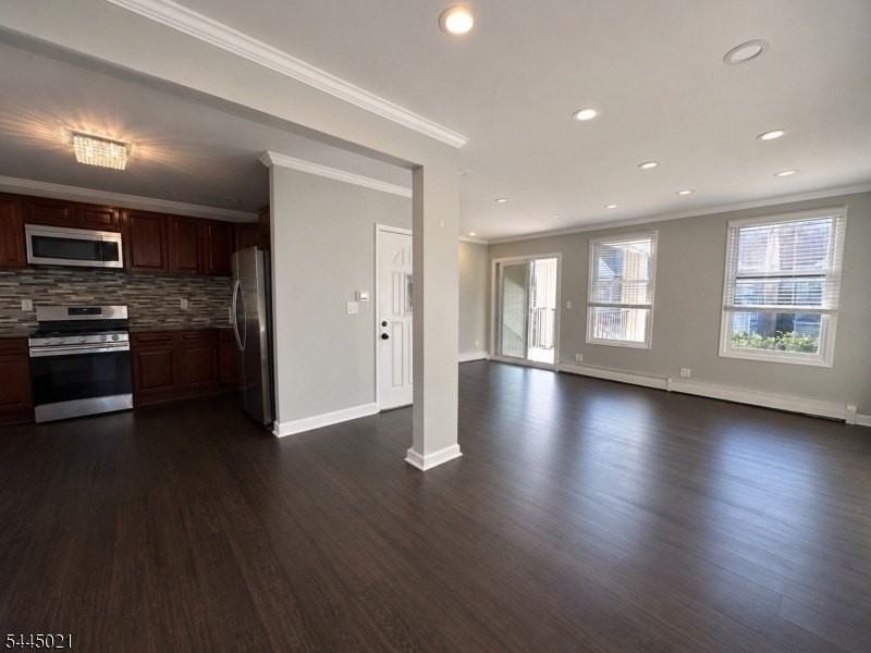 288 N 6th St #2 - Photo 2 of 11