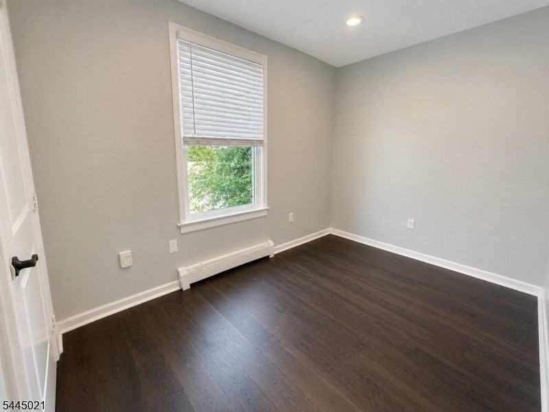 288 N 6th St #2 - Photo 7 of 11