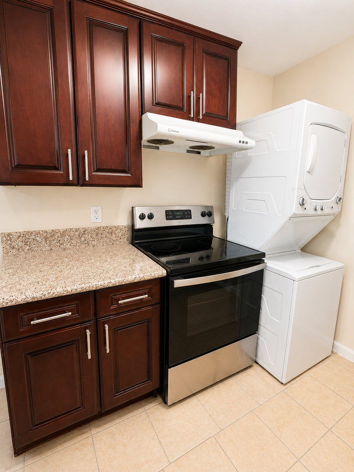 4267 44th St #8 - Photo 3 of 14