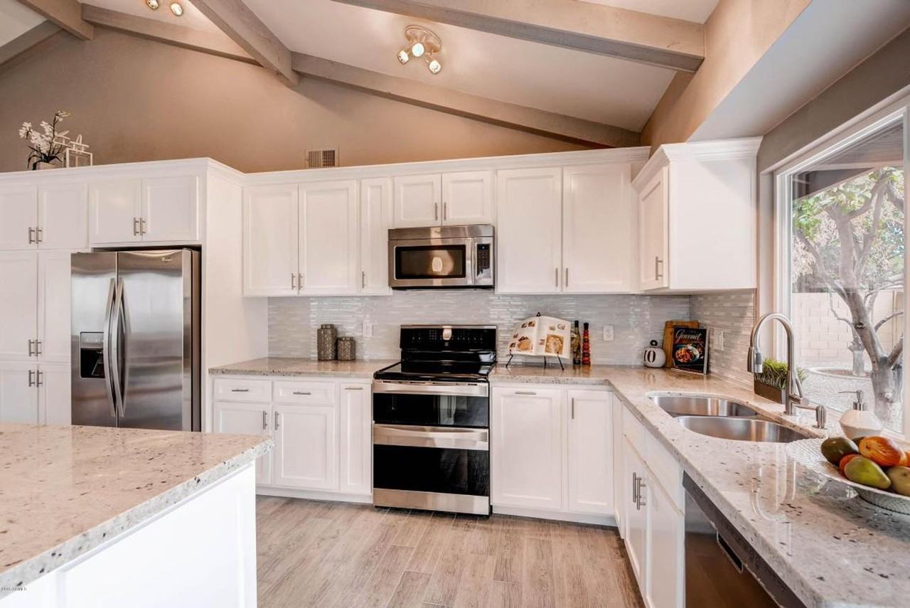 7619 N Via Del Elemental - Photo 4 of 20