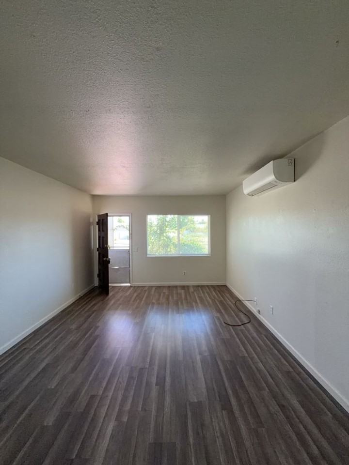 302 Konocti Ave - Photo 4 of 16