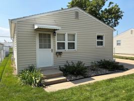 featured image of 4612 S 63rd St