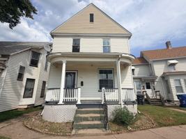 featured image of 518 23rd St