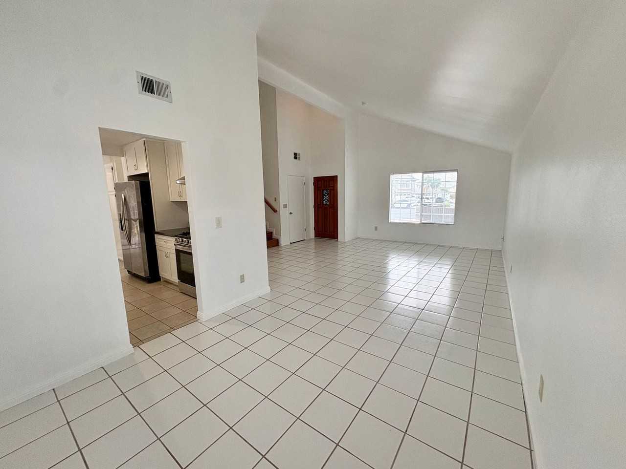 3406 Chandler Cir - Photo 3 of 13