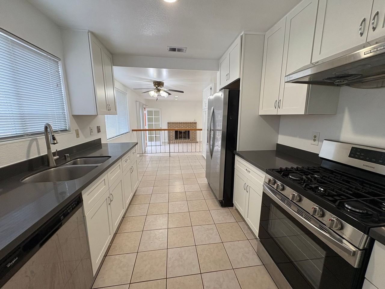 3406 Chandler Cir - Photo 4 of 13