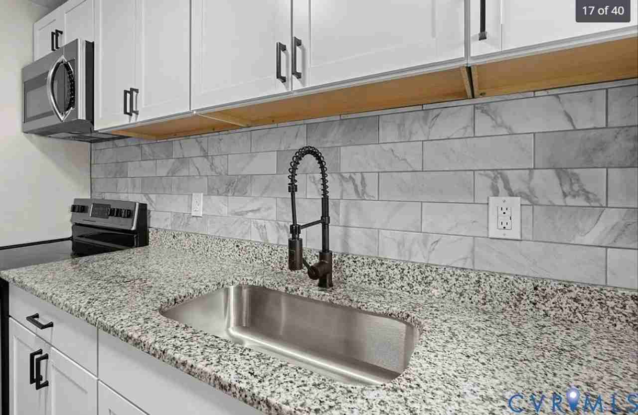 4223 Chamberlayne Ave - Photo 7 of 20