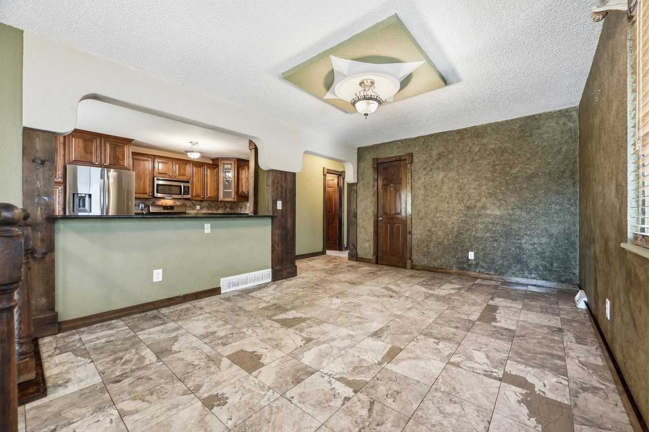 3137 W 20th Ave - Photo 7 of 34