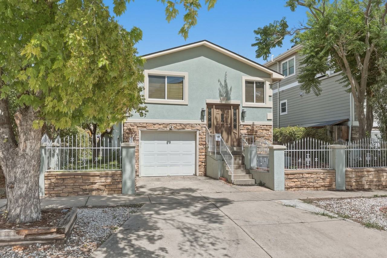 3137 W 20th Ave - Photo 3 of 34