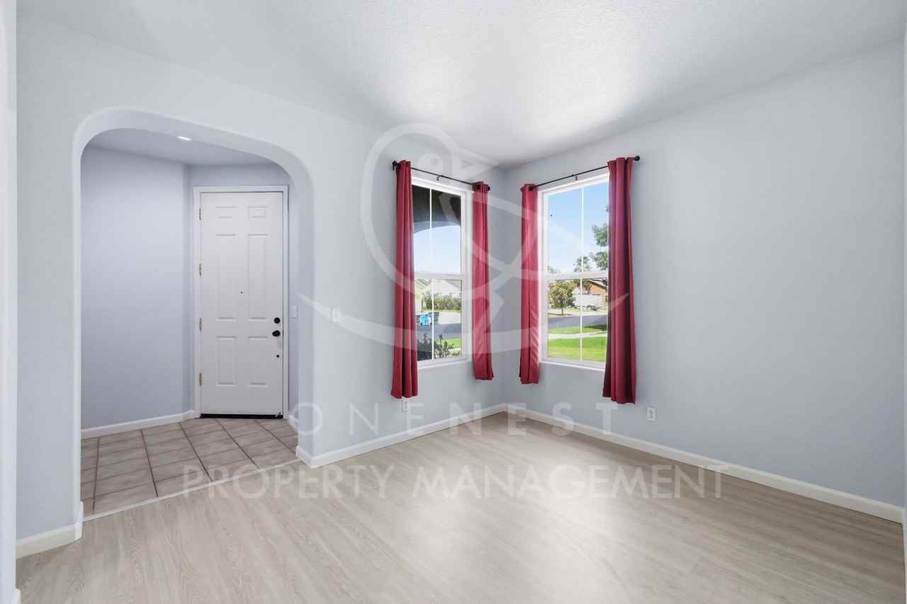 2190 August Way - Photo 3 of 22