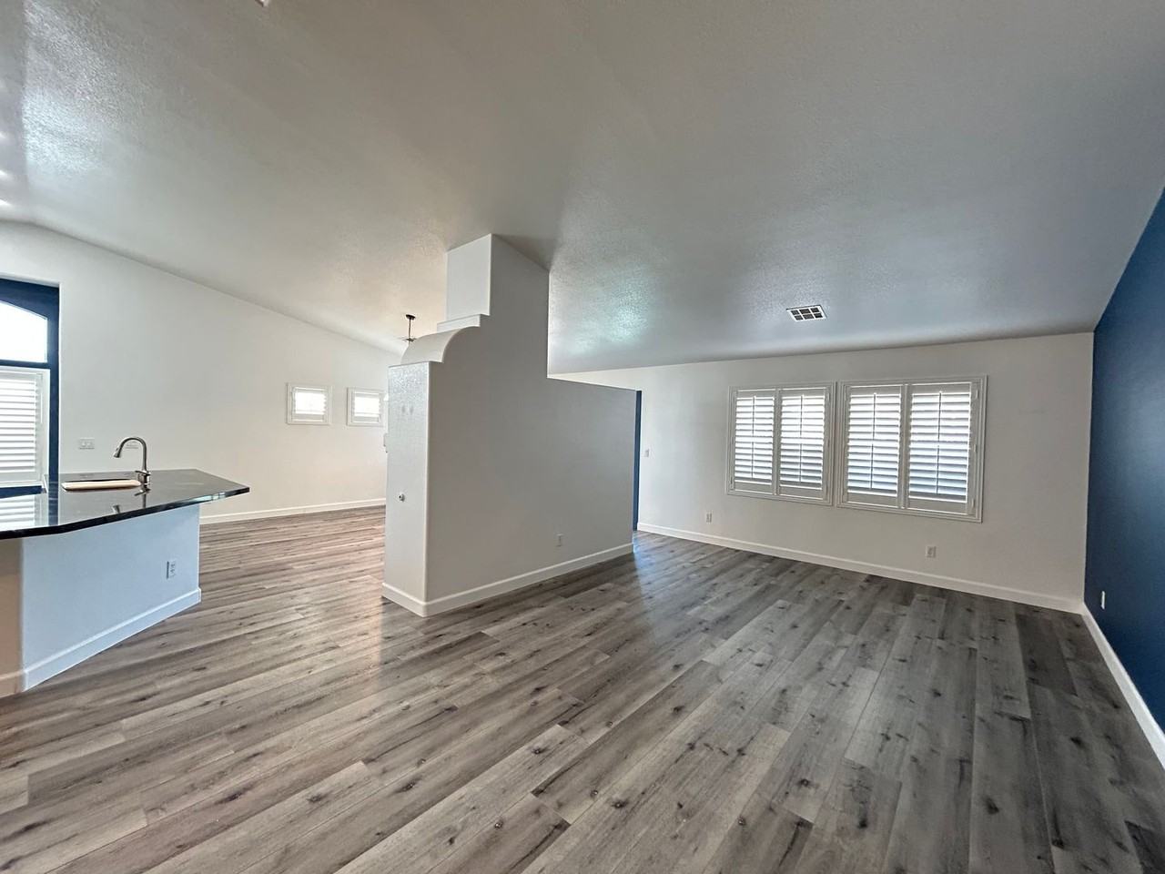 218 Black Eagle Ave - Photo 3 of 23