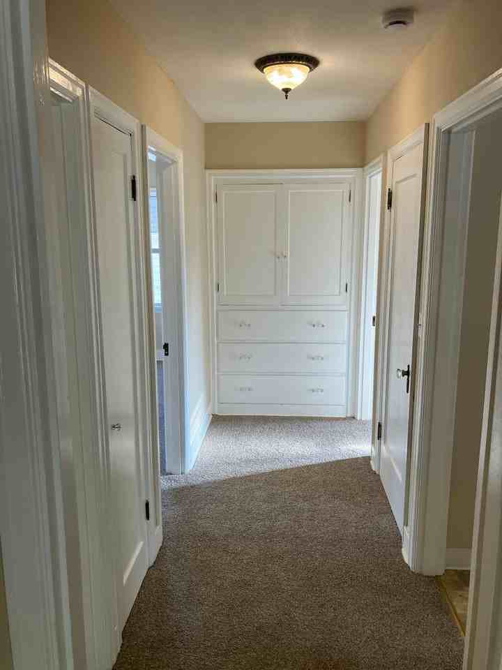 1710 Norway St Ne - Photo 3 of 27