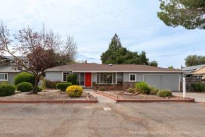 featured image of 16375 W La Chiquita Ave