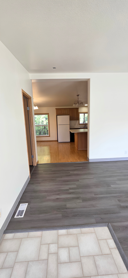 5332 Nistler Rd - Photo 2 of 11