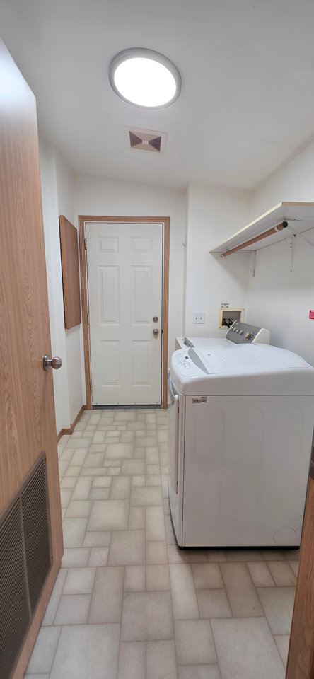 5332 Nistler Rd - Photo 5 of 11