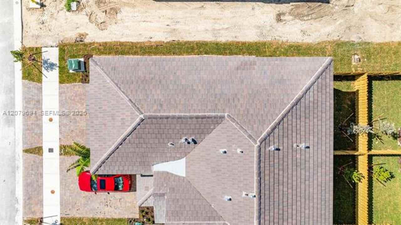 12923 12923 SW 231st Ter th 12923 - Photo 4 of 22