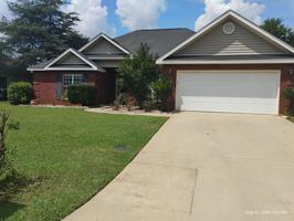 featured image of 204 Cottonwood Ln