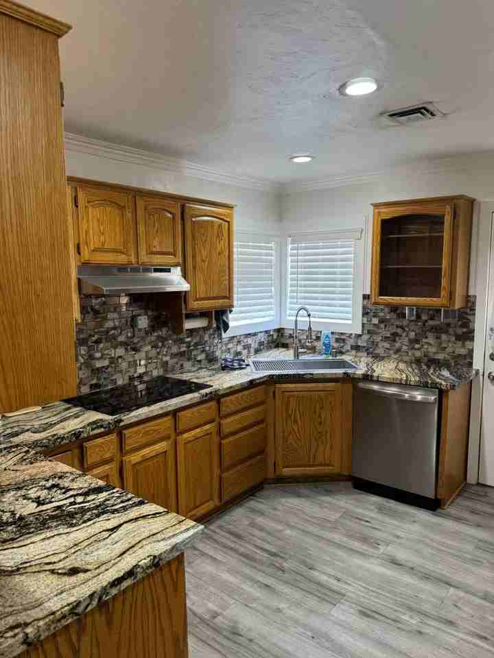 1016 Bracken Ave - Photo 6 of 19