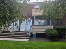 featured image of 3115 Cromwell Ct