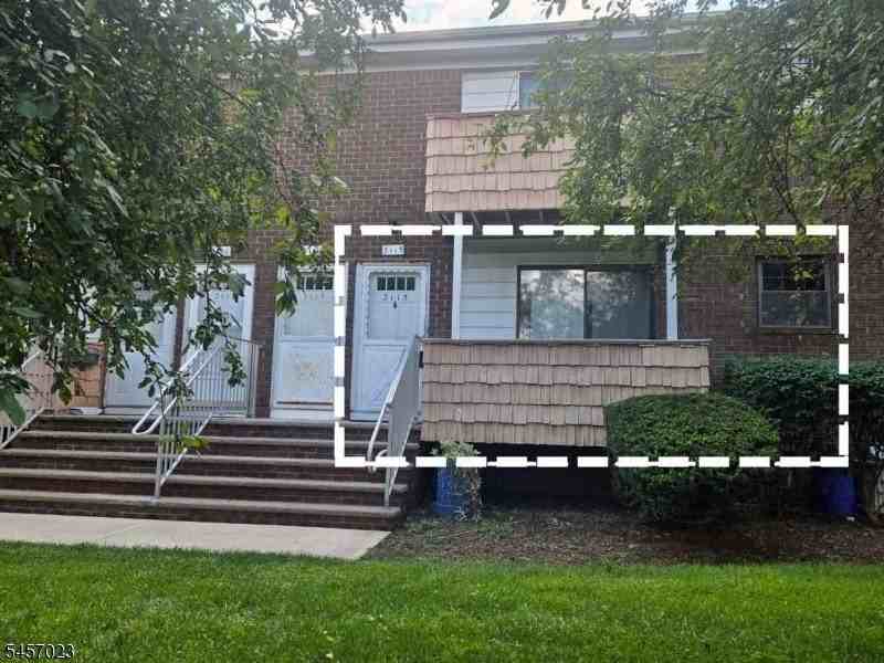 3115 Cromwell Ct - Photo 2 of 23