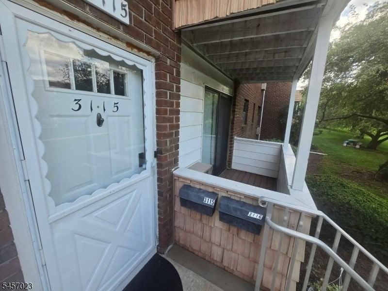 3115 Cromwell Ct - Photo 4 of 23