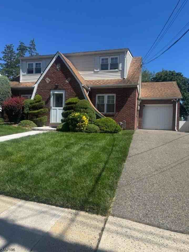 682 Allwood Rd #2 - Photo 7 of 7