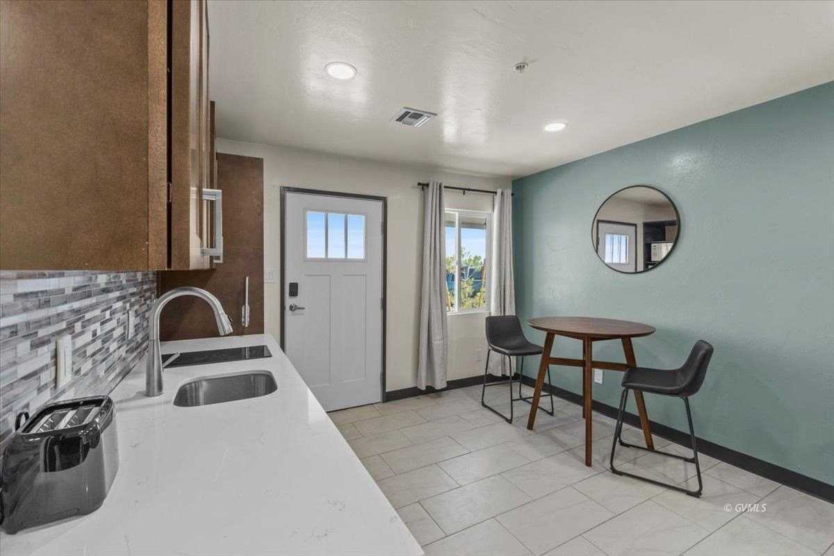 1879 W Pepper Tree Dr #A21 - Photo 4 of 9