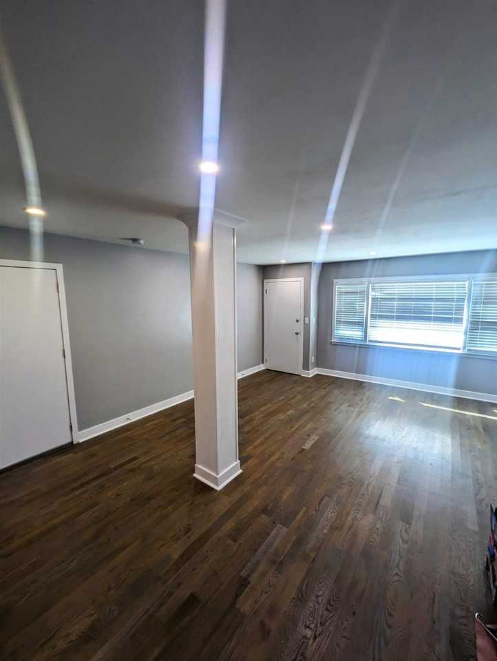 440 New York Ave #1 - Photo 2 of 19