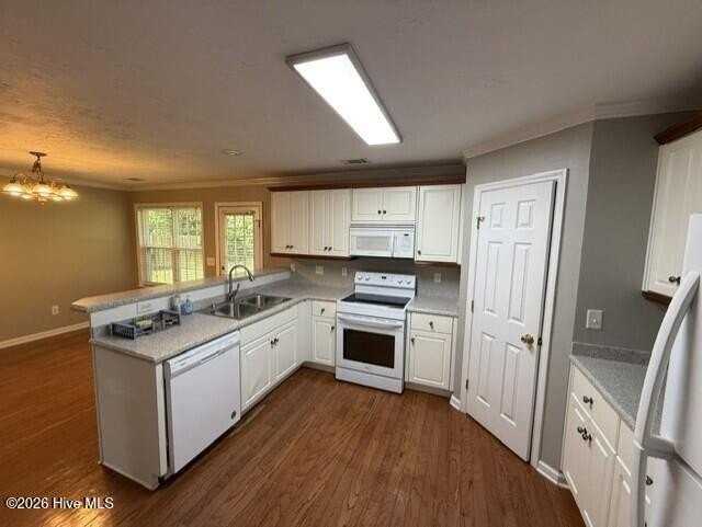 175 Oakland Dr - Photo 3 of 29