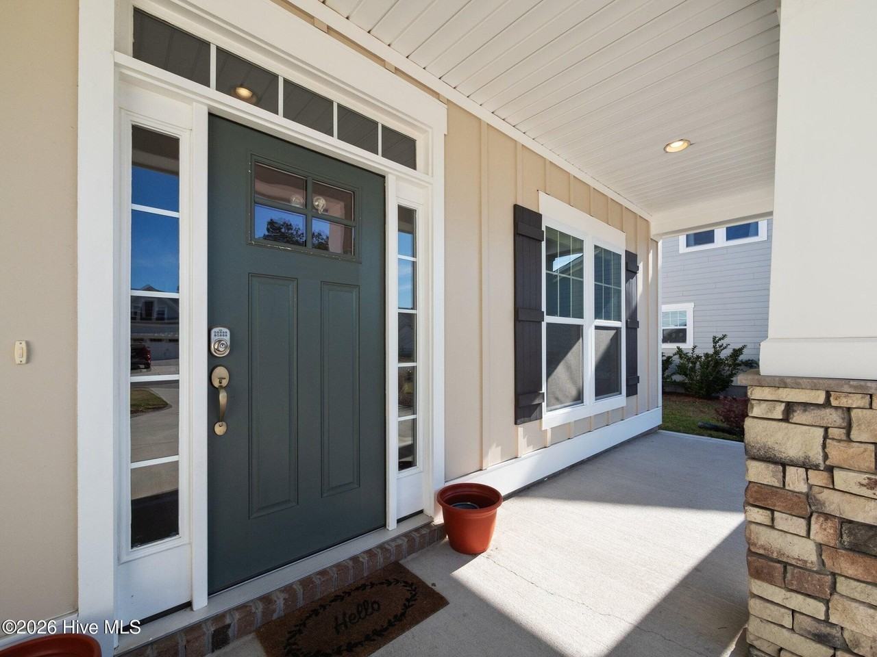286 Bluenose Ln - Photo 4 of 50
