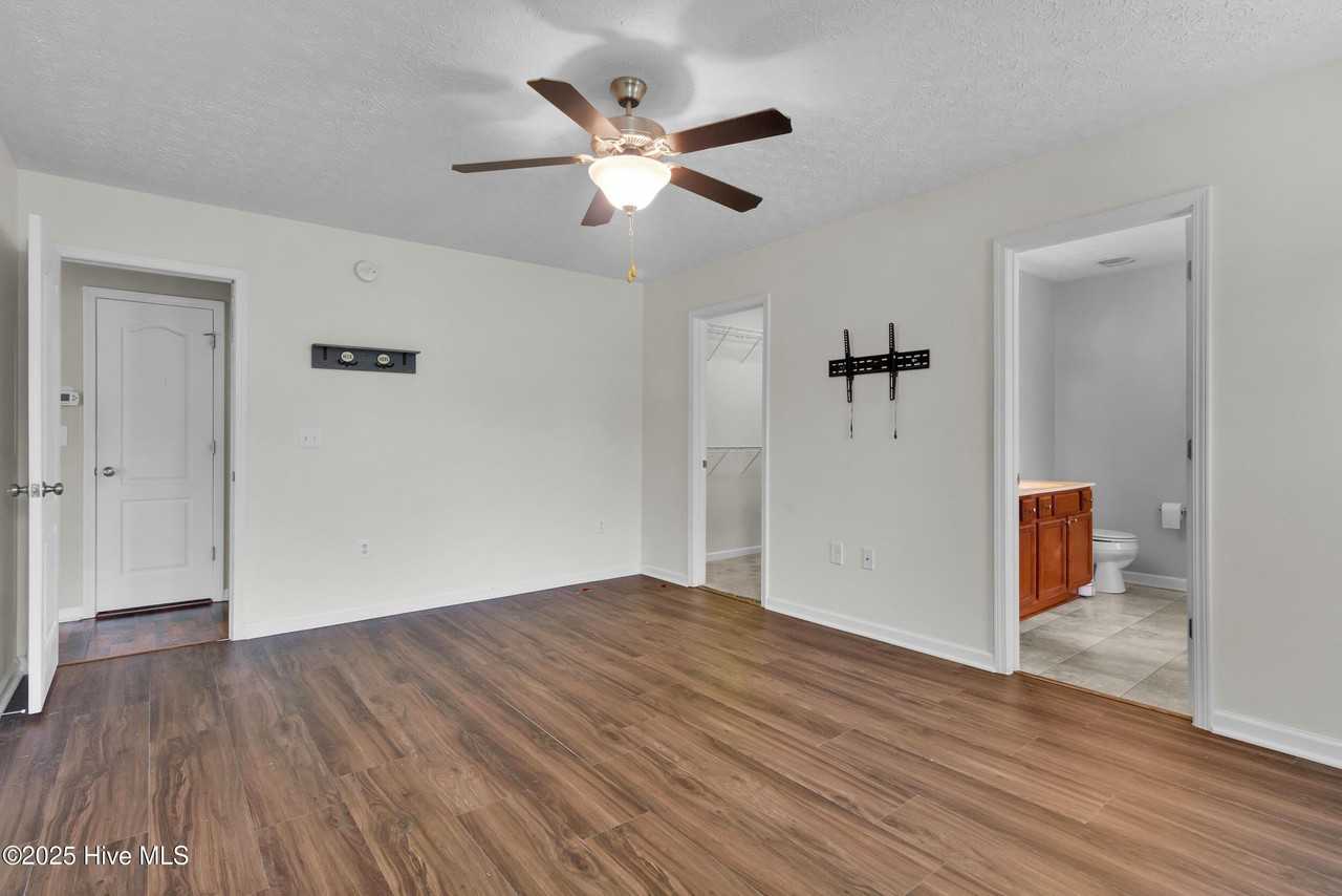 2804 Walter Dr - Photo 7 of 24
