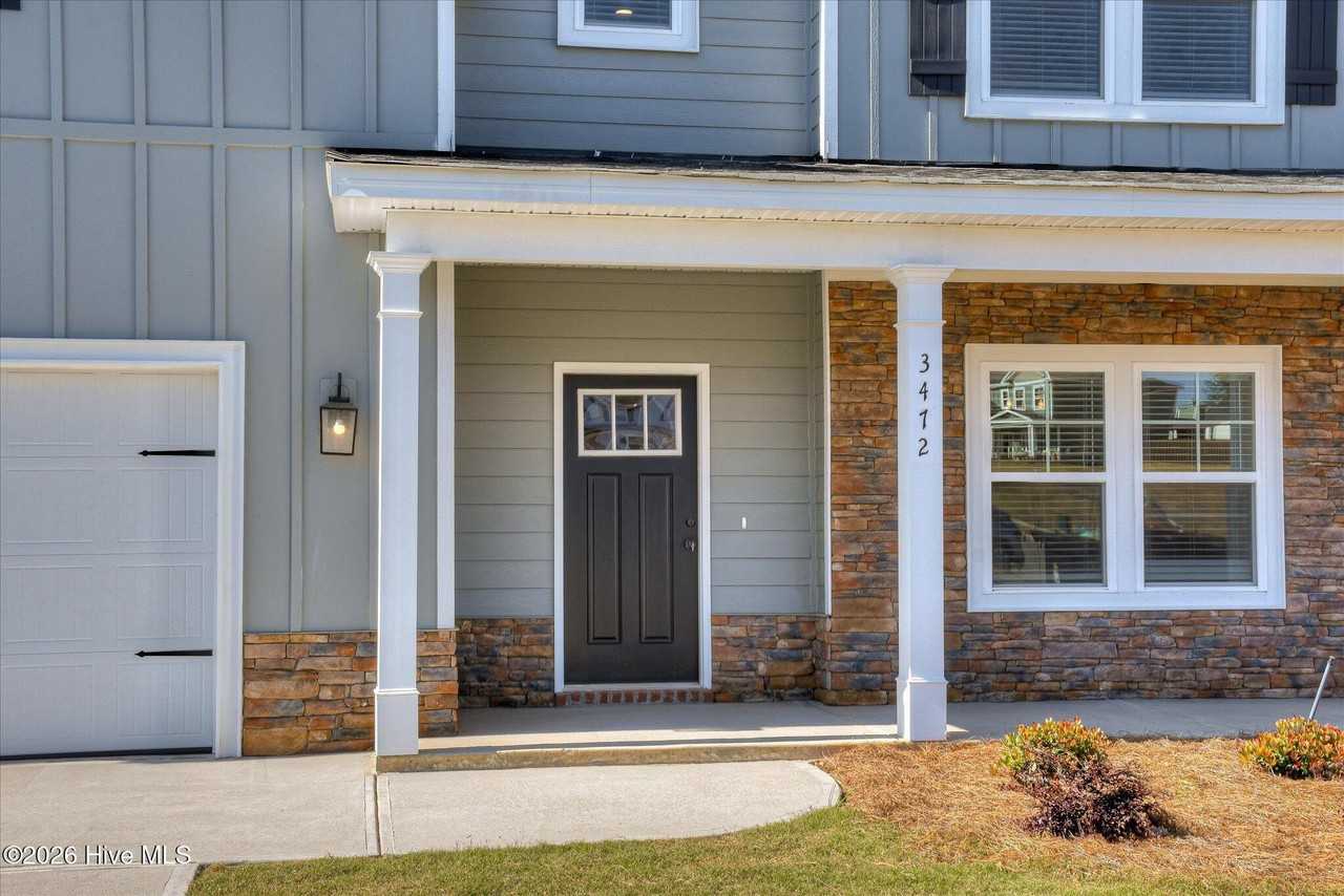 3472 Hilltop Trl - Photo 3 of 50