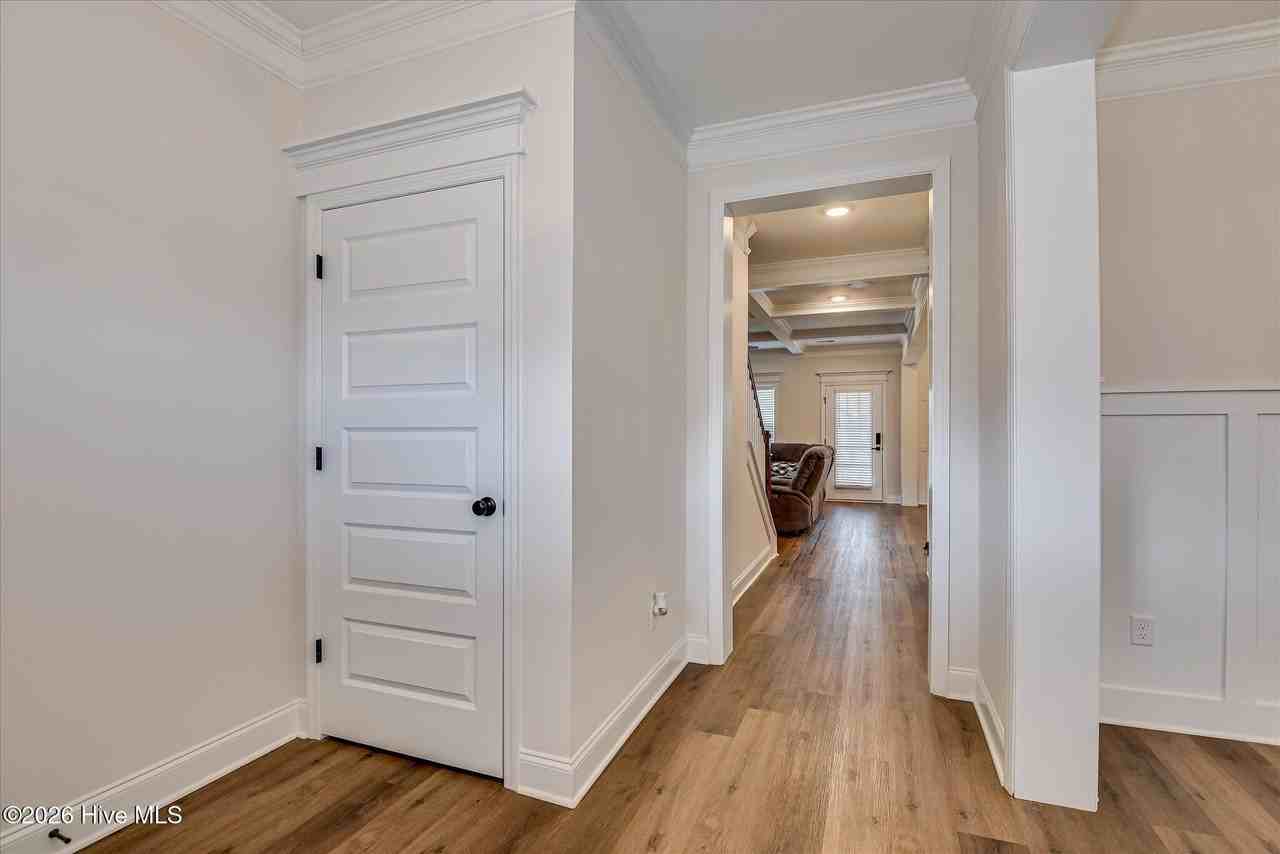 3472 Hilltop Trl - Photo 5 of 50