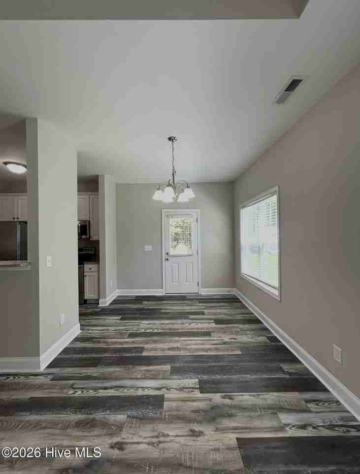 1271 Dan Owen Dr - Photo 4 of 19